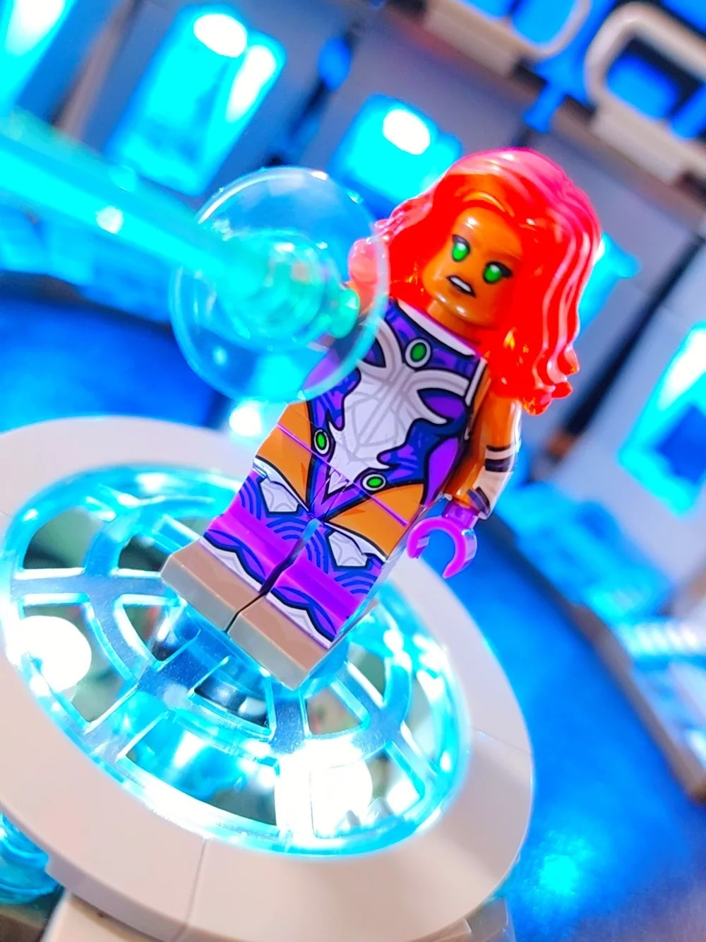Starfire Teen Titans Minifigure Lego Compatible
